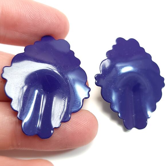 Vintage Purple Metal Floral Shaped Earrings with Glossy Finish, Bold Design - Picture 7 of 10